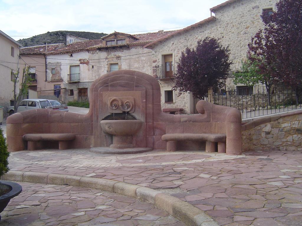 Casa Rural El Cuartel Tierzo Ngoại thất bức ảnh
